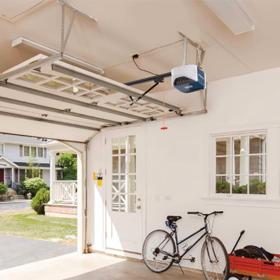 Chamberlain® Ultra-silencioso acionamento por correia Wi-Fi® Abridor de porta de garagem funciona com anel